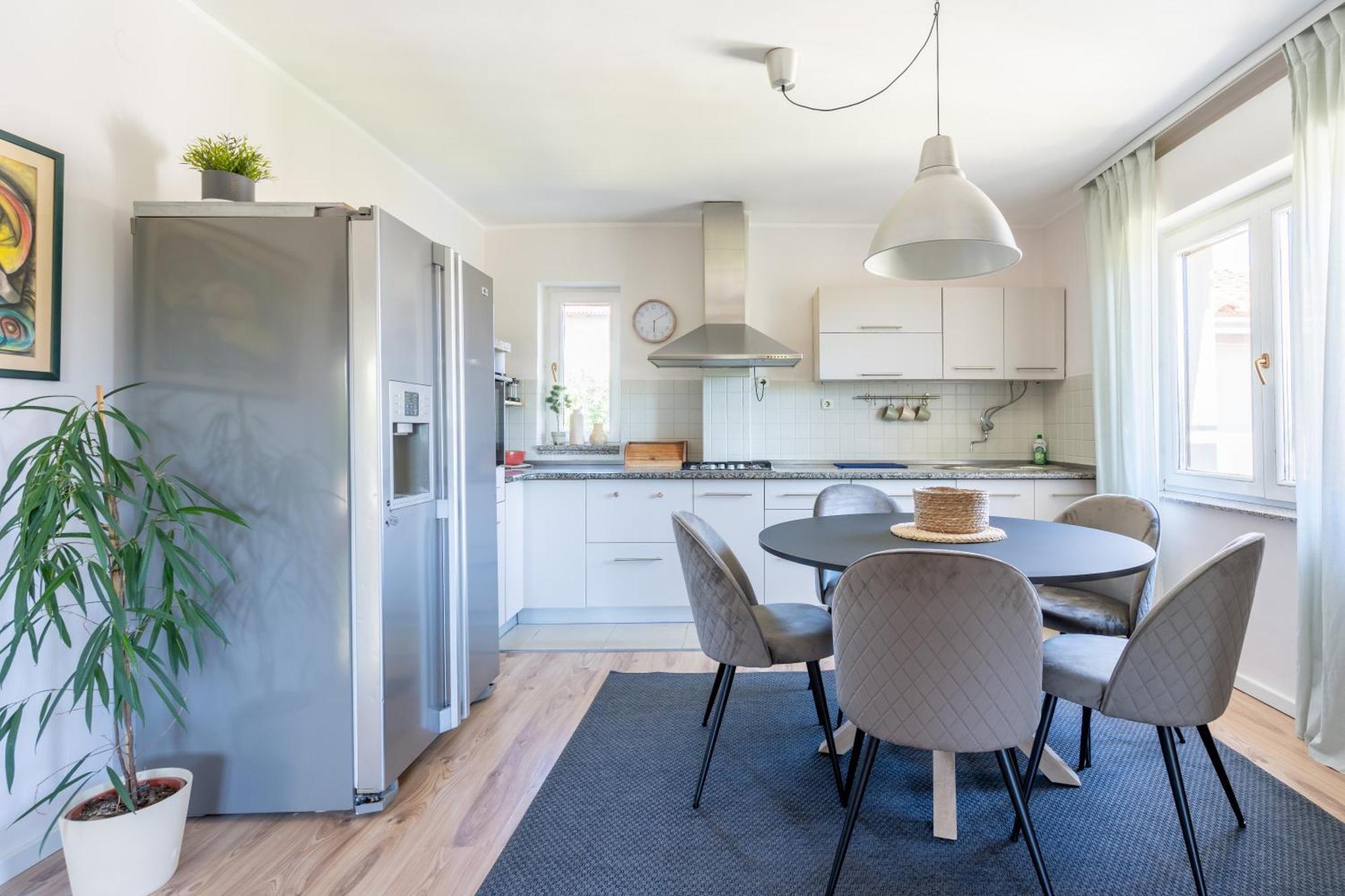 Family Apartment Μεντουλίν Εξωτερικό φωτογραφία